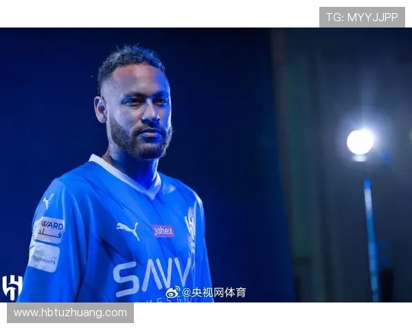 利雅得新月拟与阿切尔比签约